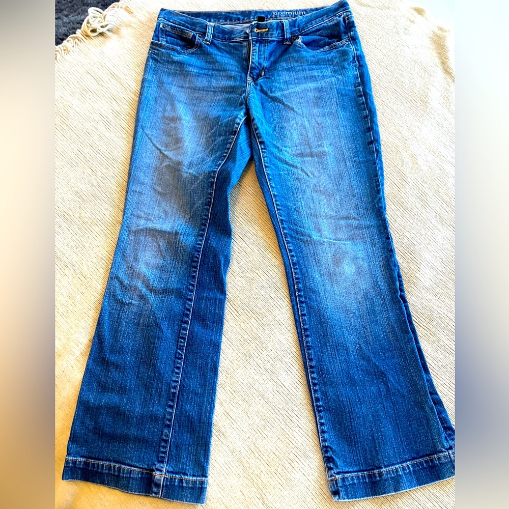 Gap Petite Long and Lean True Blue Denim Jeans with Wide Hem Size 10A/30A